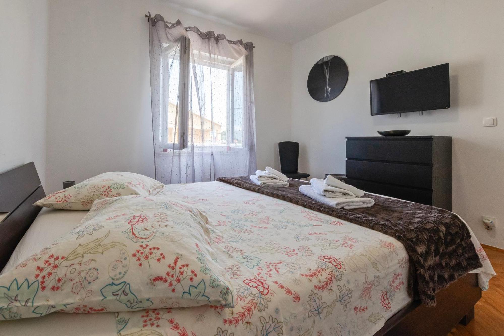 Apartment Marinsko Вели-Иж Экстерьер фото