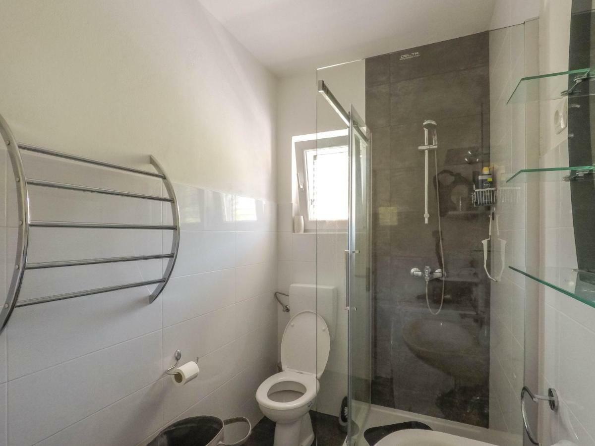 Apartment Marinsko Вели-Иж Экстерьер фото